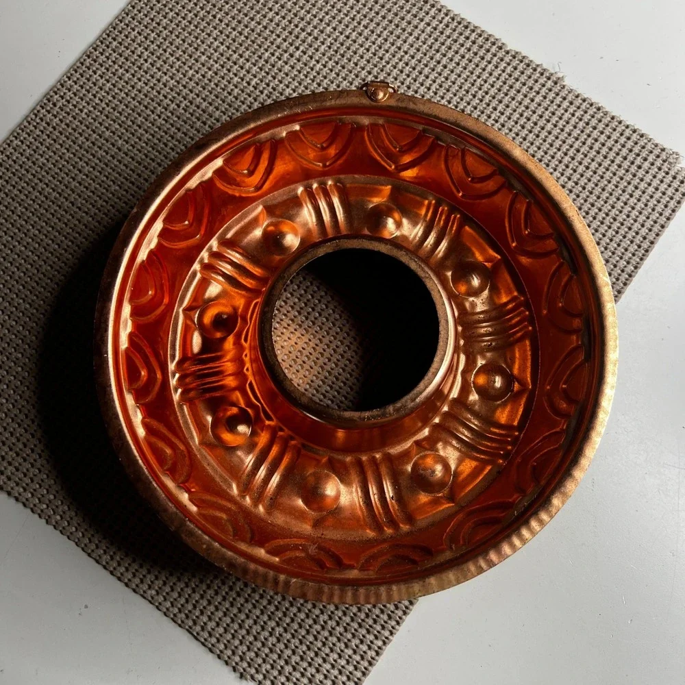 Vintage Copper Ring Mold 3.5 Cup Embossed Decorative Jello Bundt Cake Pan 8.5